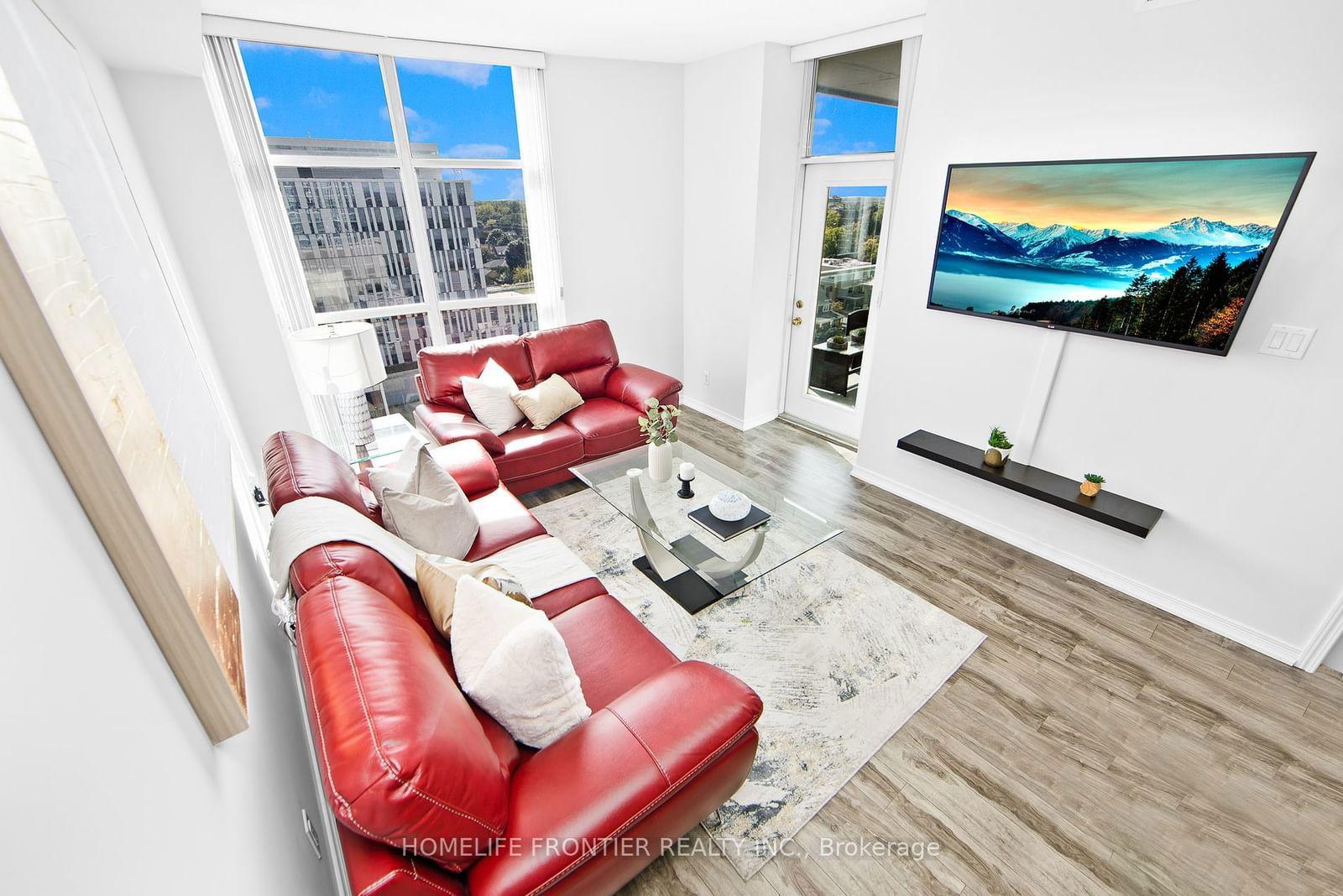 9 George St N, unit 1106 for sale