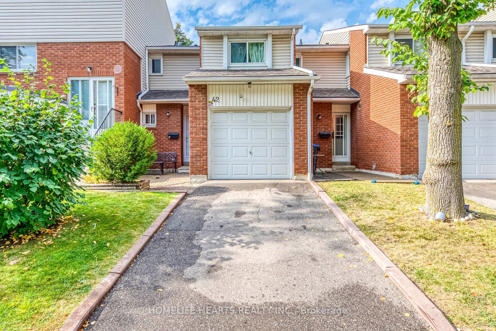 Sandringham Lincoln Franklin Townhomes, Brampton, Toronto