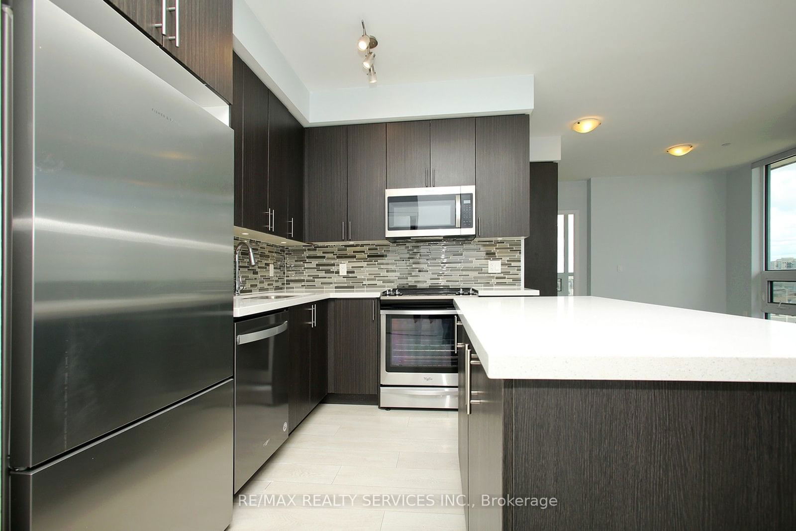 4655 Glen Erin Dr, unit 903 for rent