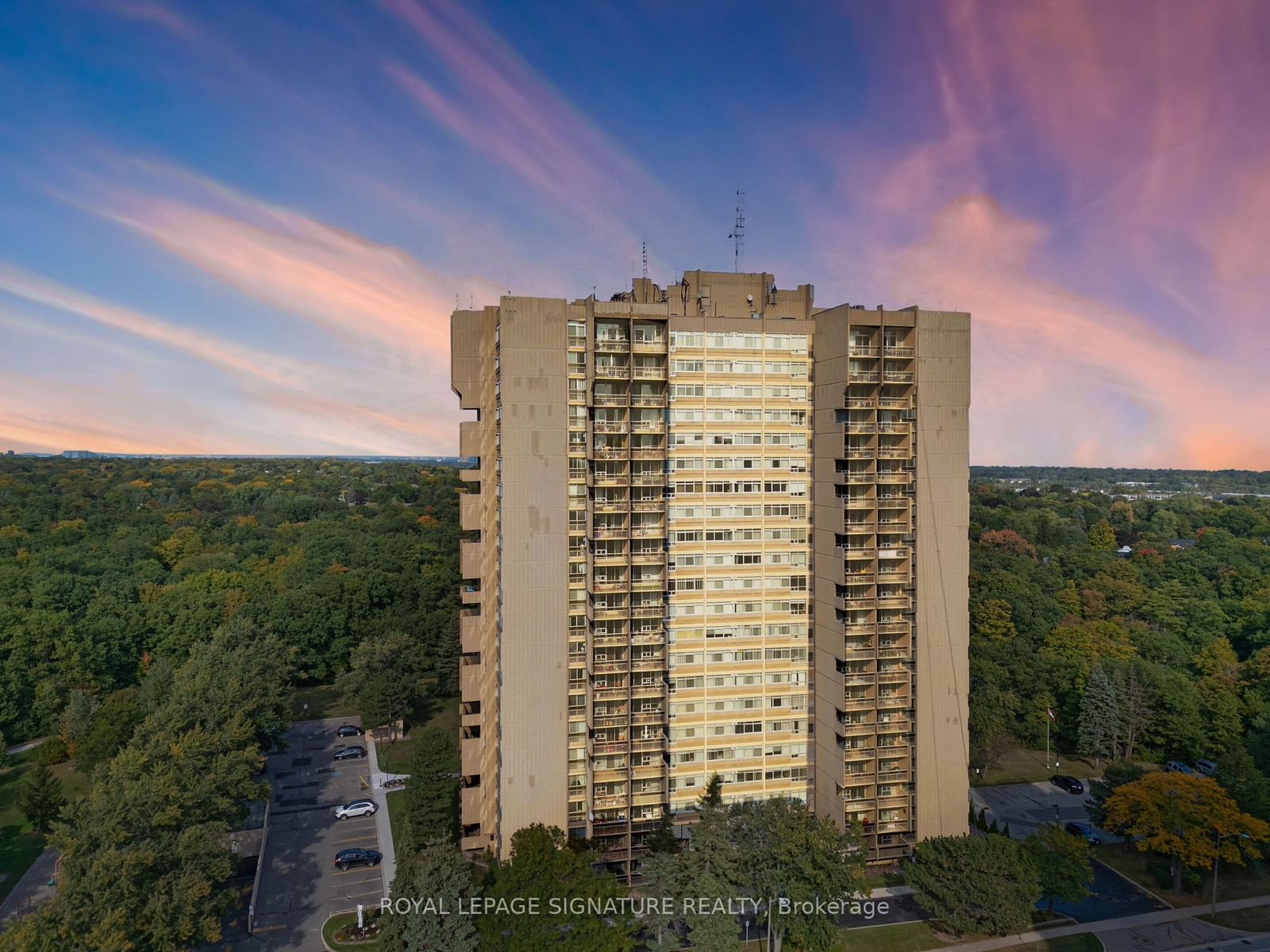 1359 White Oaks Blvd, unit 2210 for sale