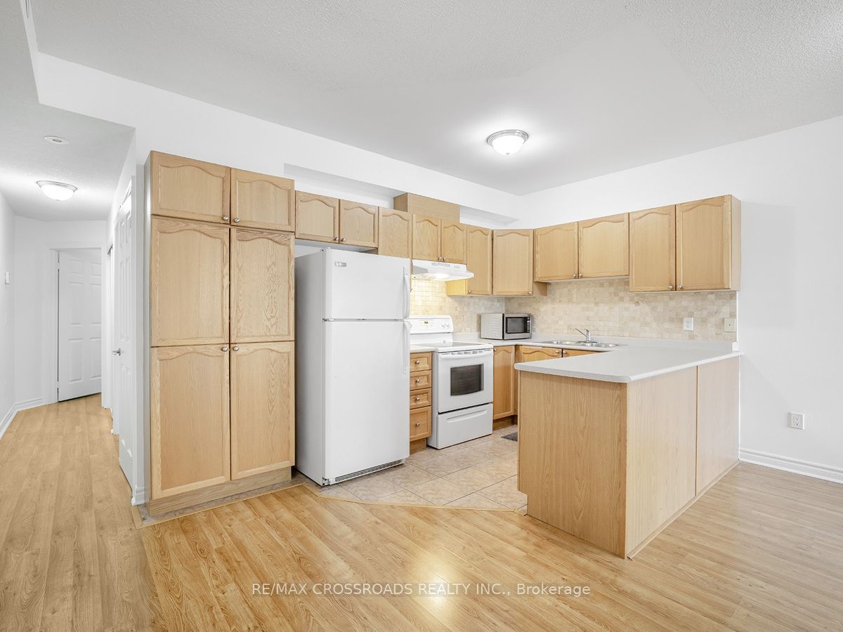 38 Gibson Ave, unit 19 for sale