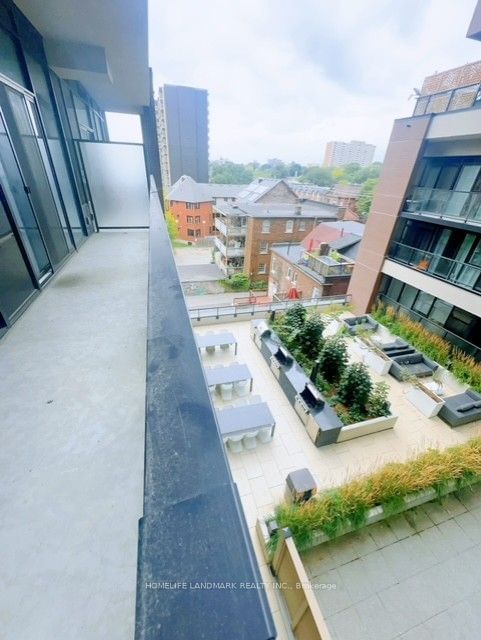 270 Dufferin St, unit 411 for rent