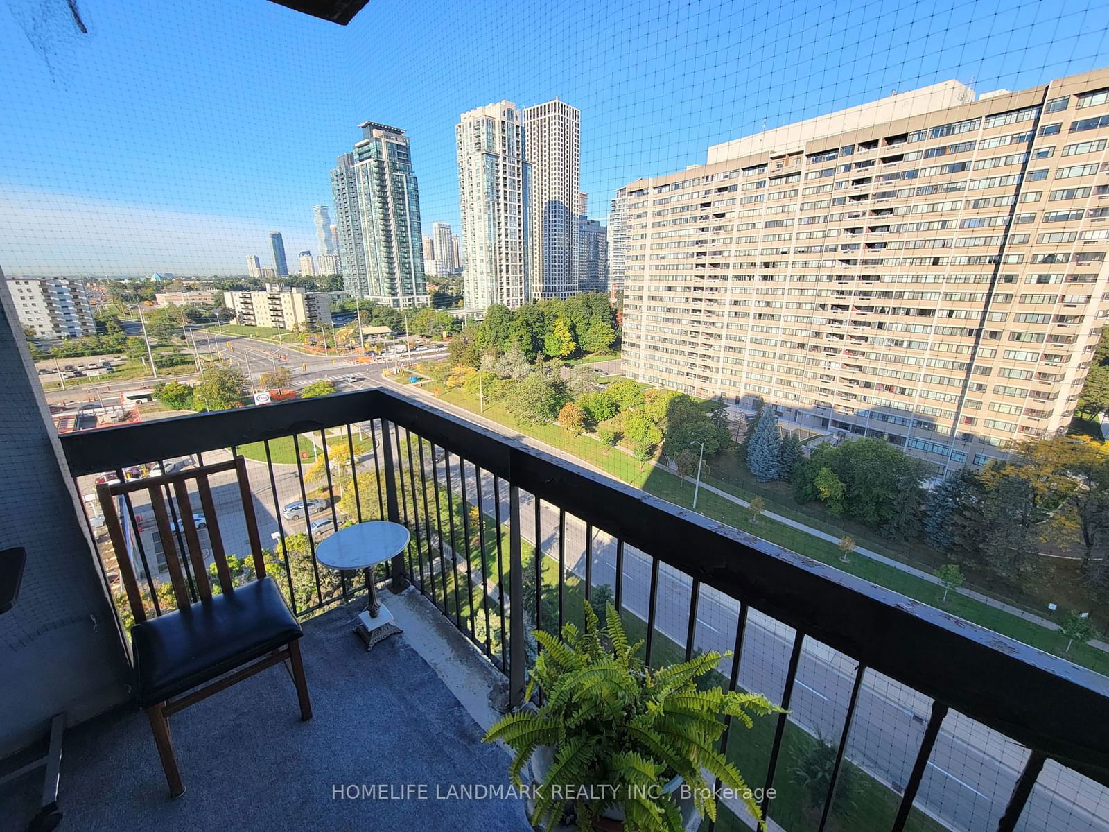 20 Mississauga Valley Blvd, unit 1402 for sale