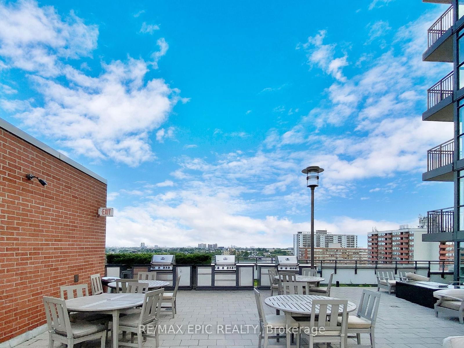 830 Lawrence Ave W, unit 2207 for sale