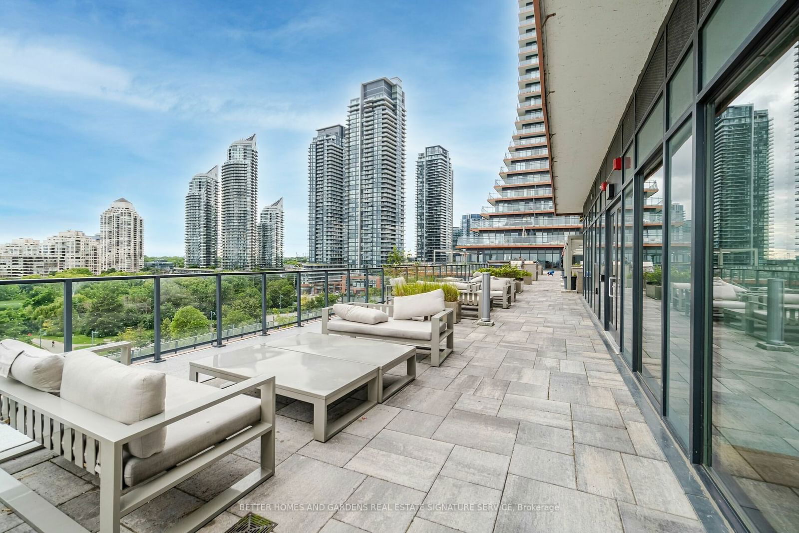 20 Shore Breeze Dr, unit 312 for sale