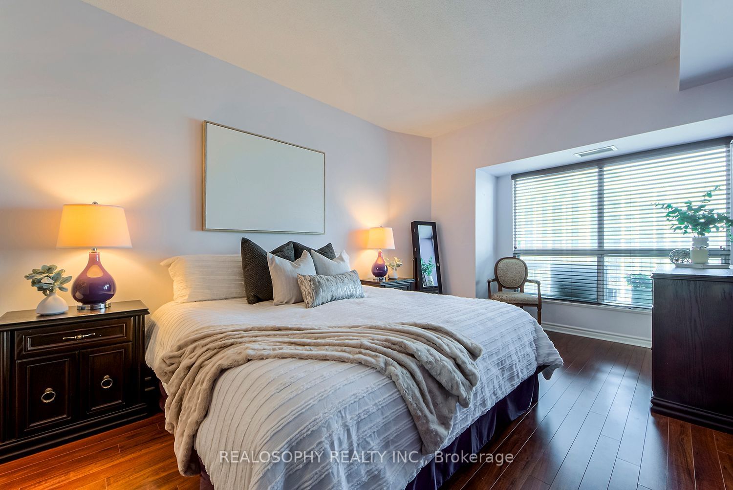 2111 Lake Shore Blvd W, unit 1618 for sale