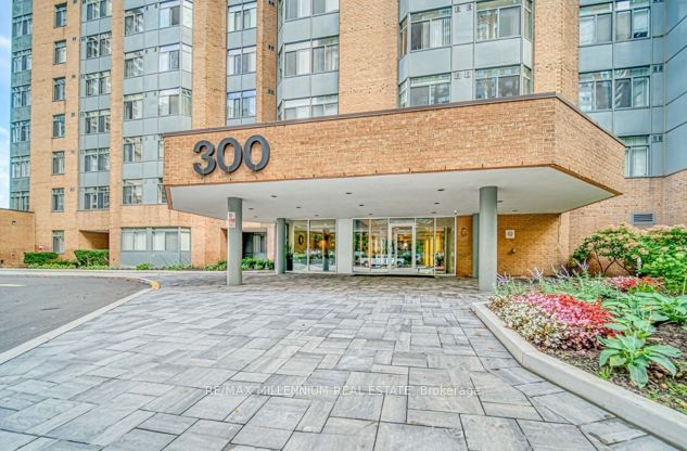 300 Webb Dr, unit 610 for sale