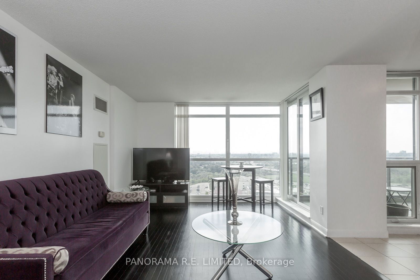 235 Sherway Gardens Rd, unit 2207 for rent