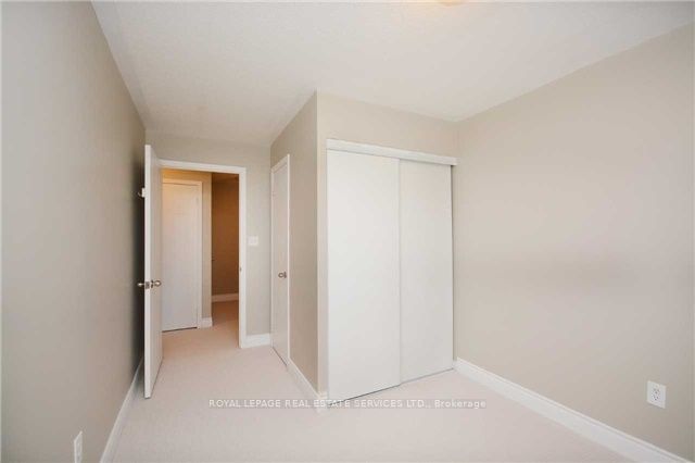 4620 Guildwood Way, unit 7 for rent