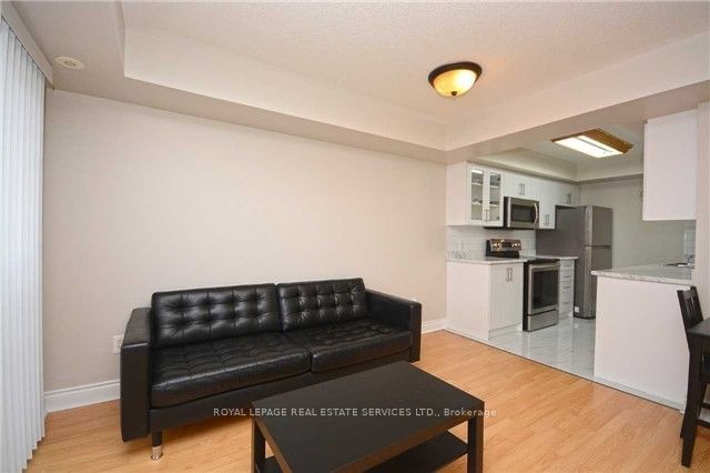 4620 Guildwood Way, unit 7 for rent