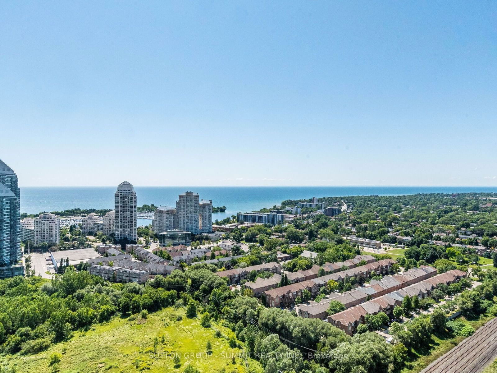 California Condos, Etobicoke, Toronto