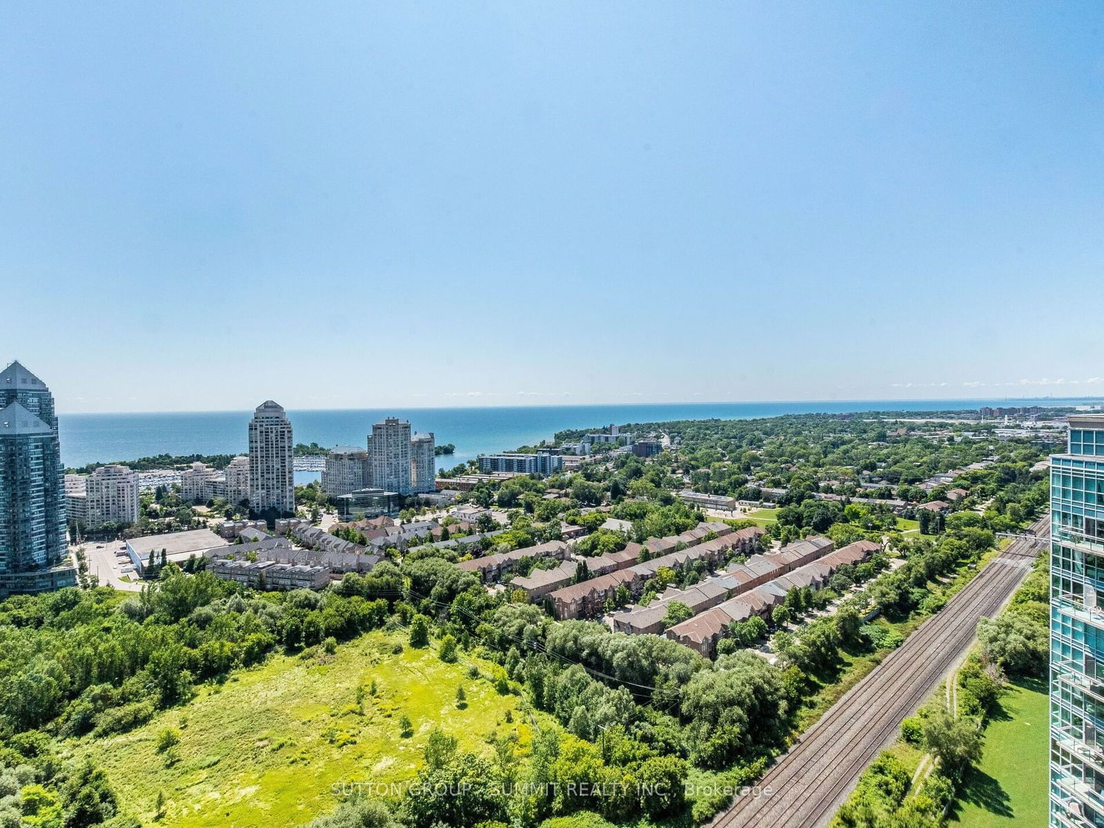 California Condos, Etobicoke, Toronto