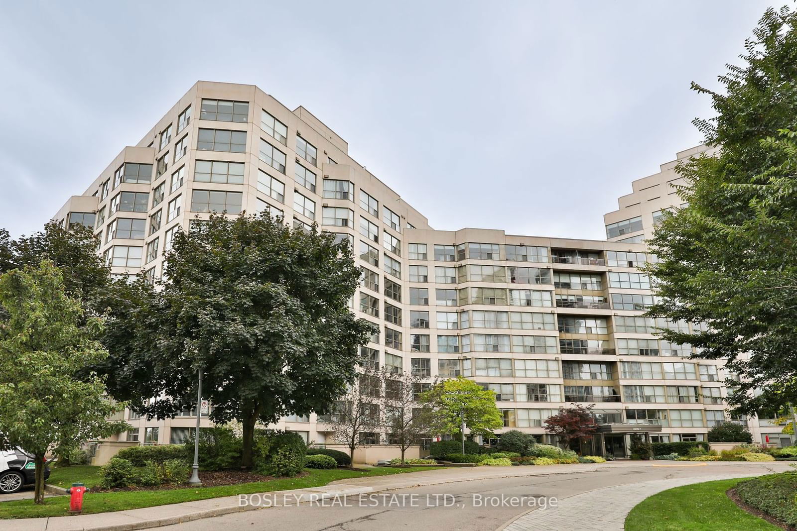 2267 Lake Shore Blvd, unit 420 for sale