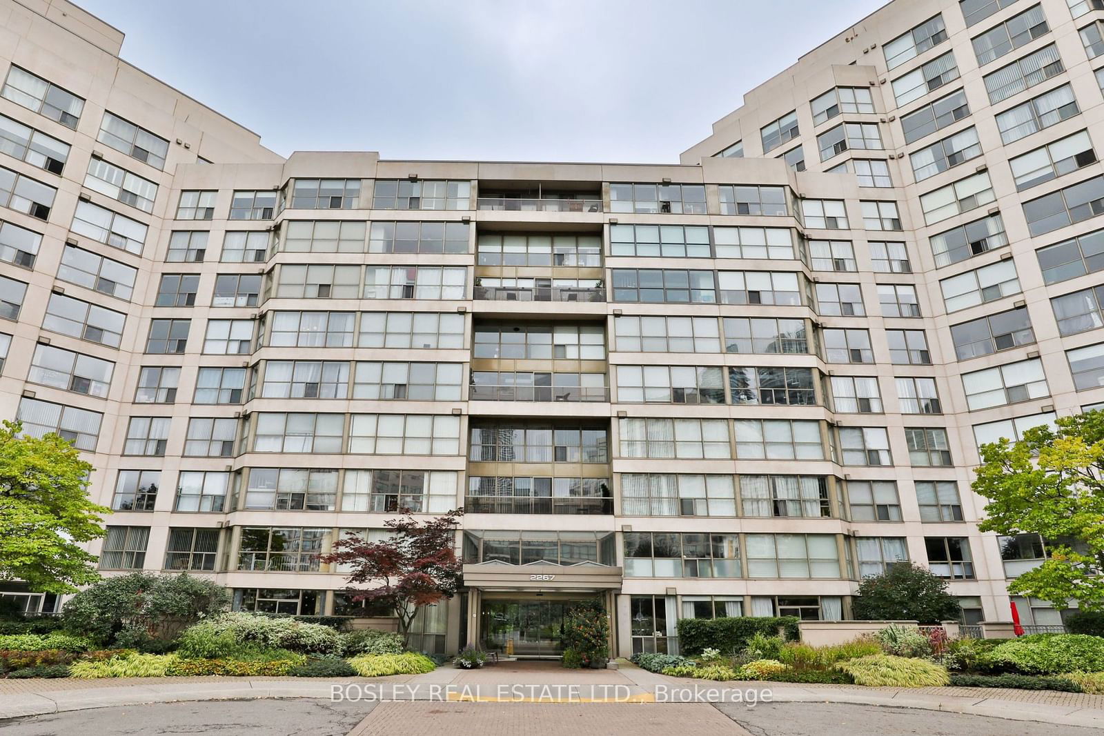 2267 Lake Shore Blvd, unit 420 for sale