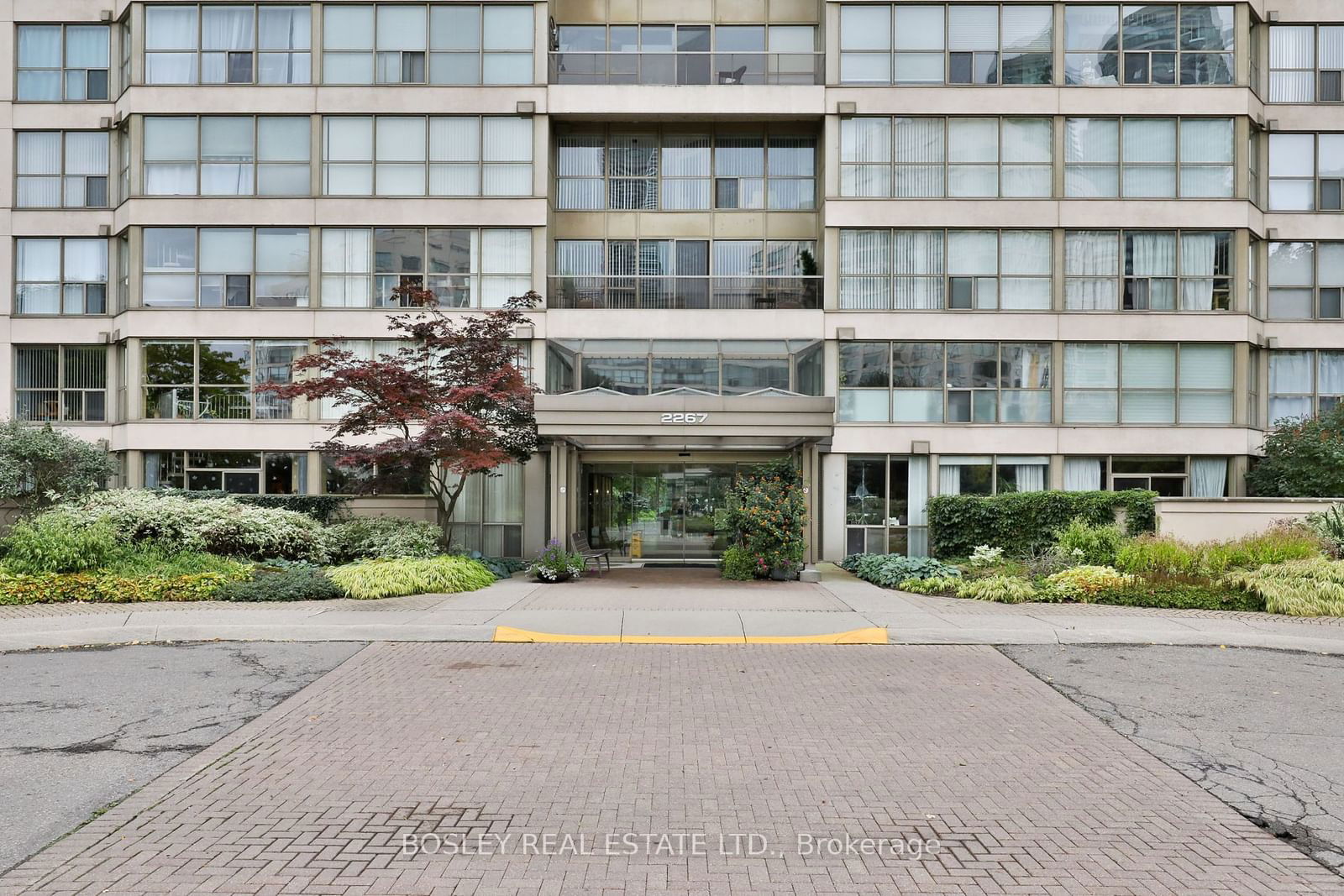 2267 Lake Shore Blvd, unit 420 for sale