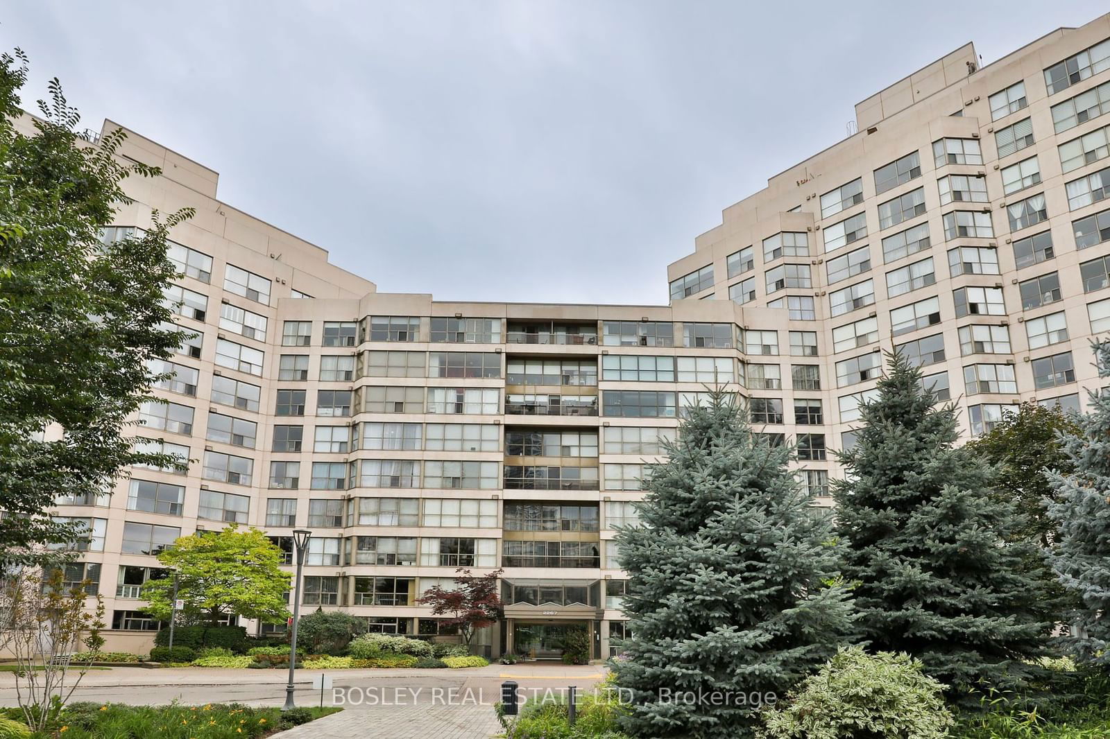 2267 Lake Shore Blvd, unit 420 for sale