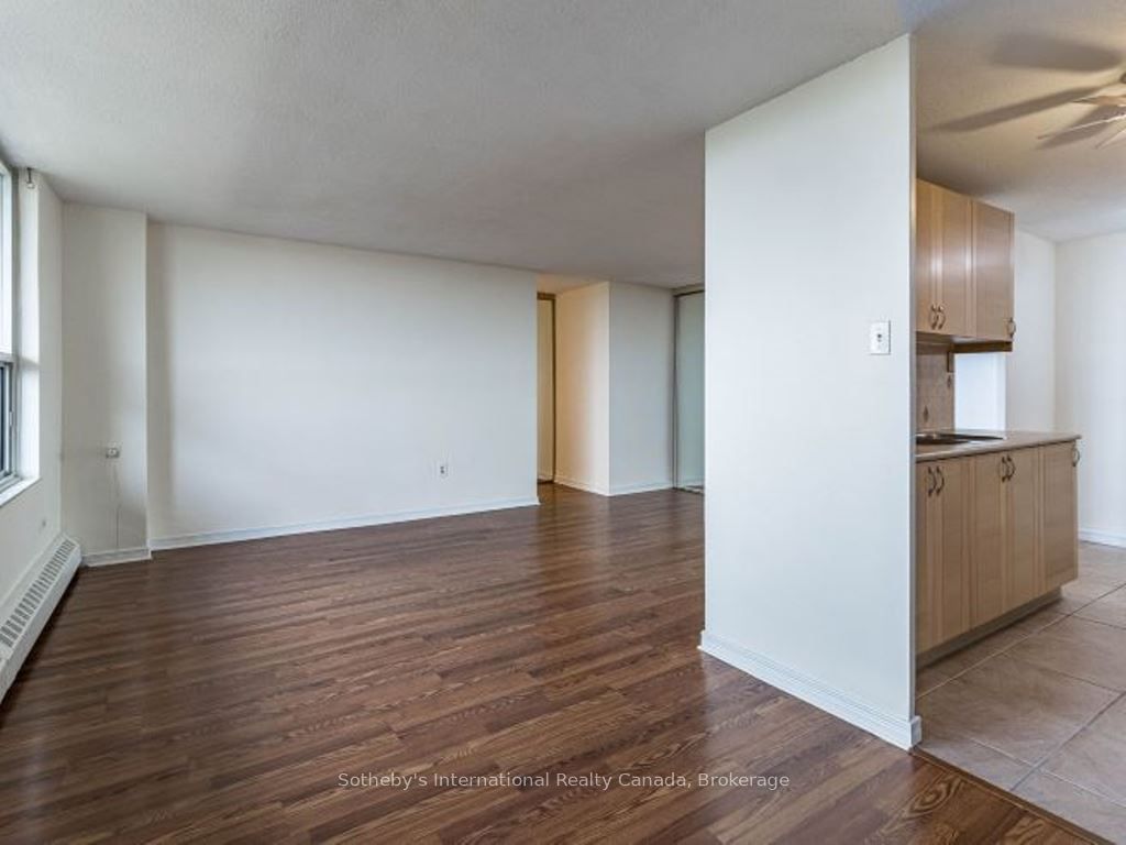 3120 Kirwin Ave, unit 1110 for sale