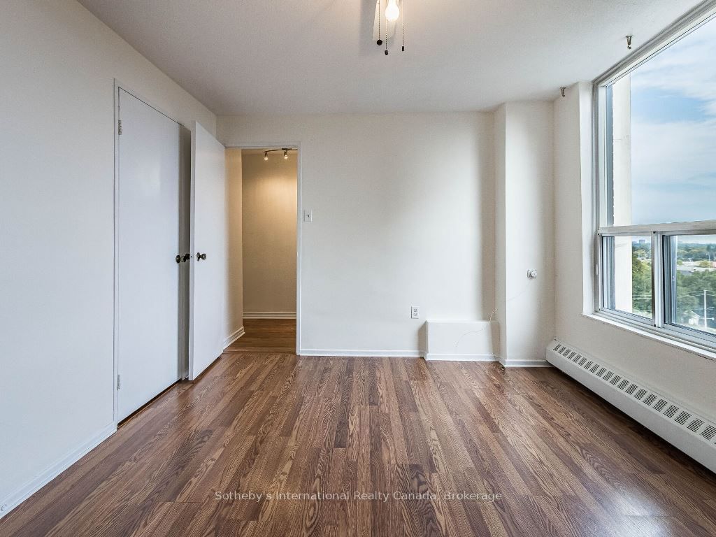 3120 Kirwin Ave, unit 1110 for sale