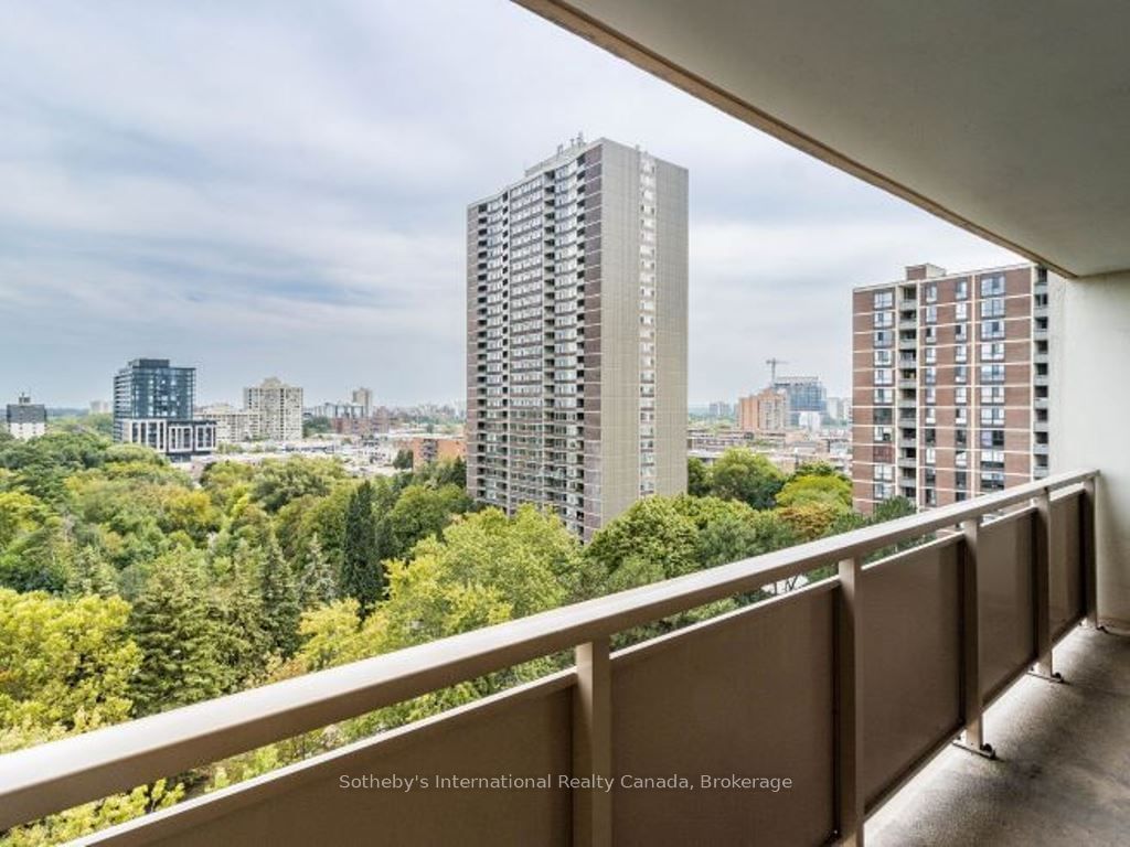 3120 Kirwin Ave, unit 1110 for sale