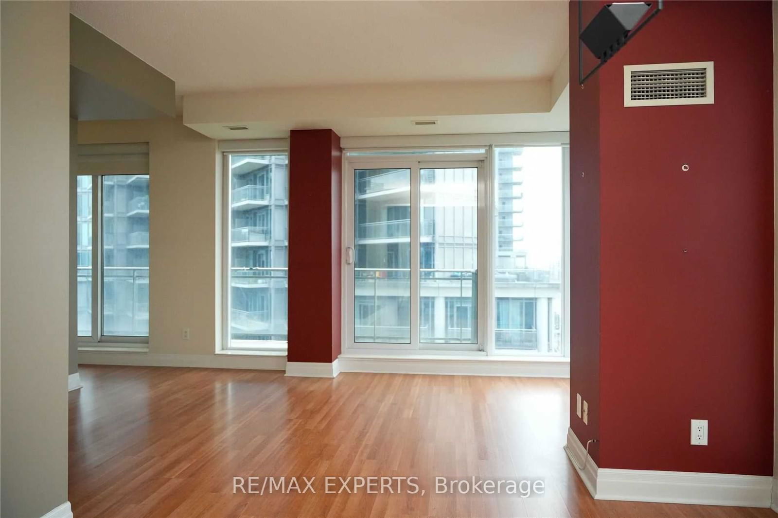 2119 Lake Shore Blvd W, unit 1501 for rent