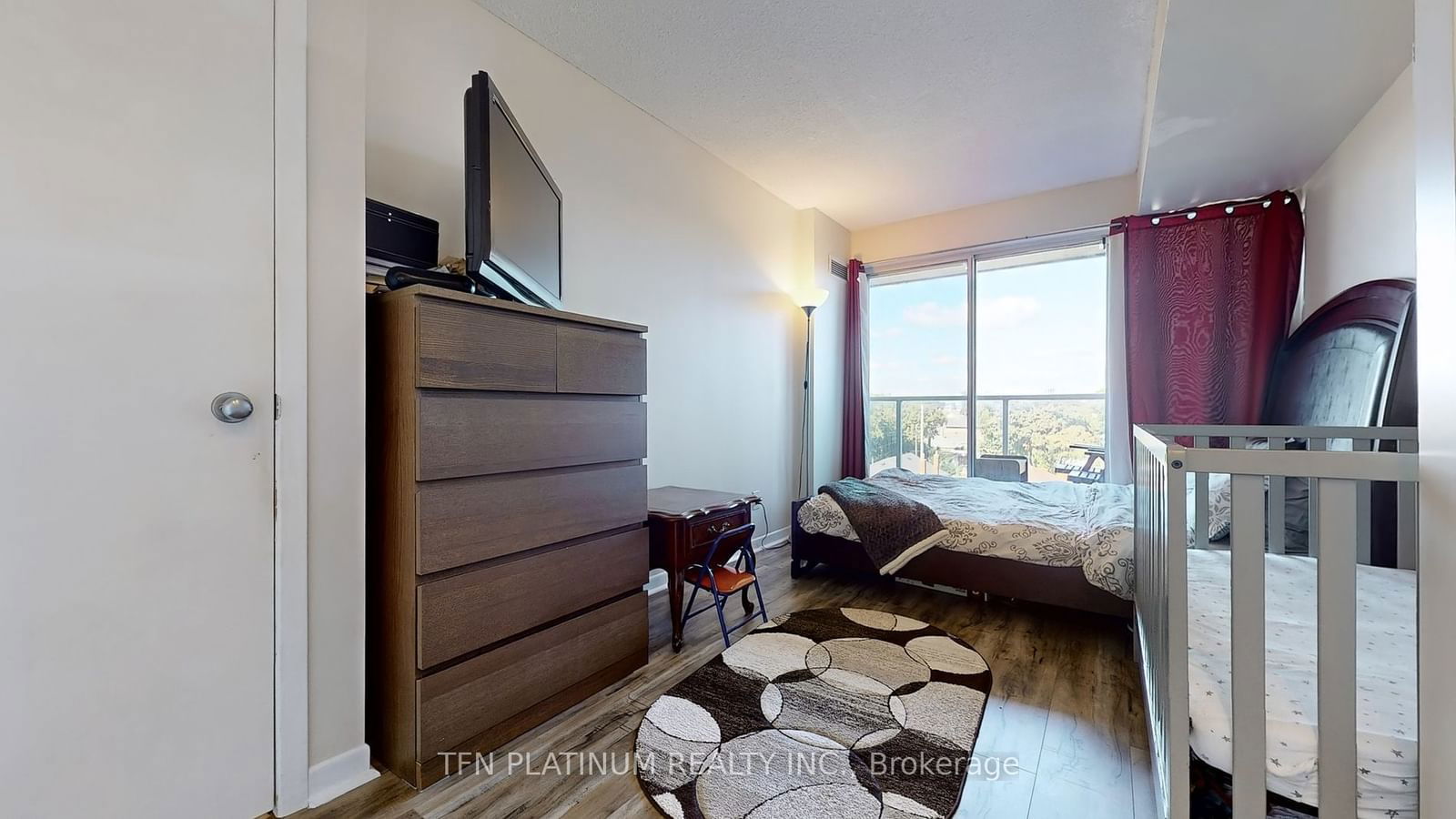 1050 The Queensway, unit 416 for sale