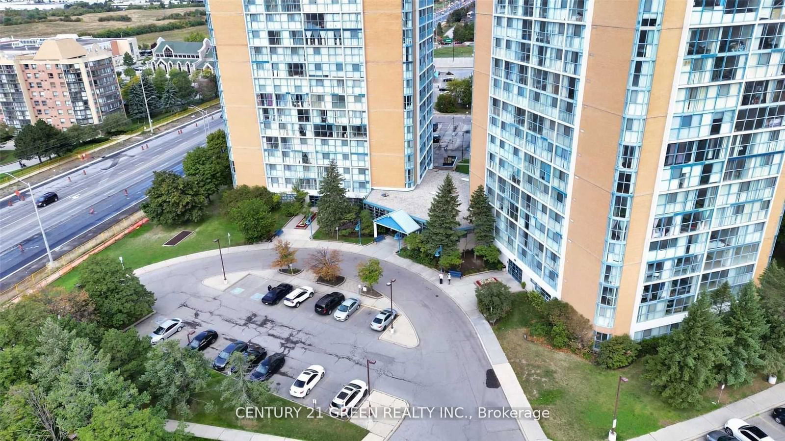 25 Trailwood Dr, unit 1002 for sale