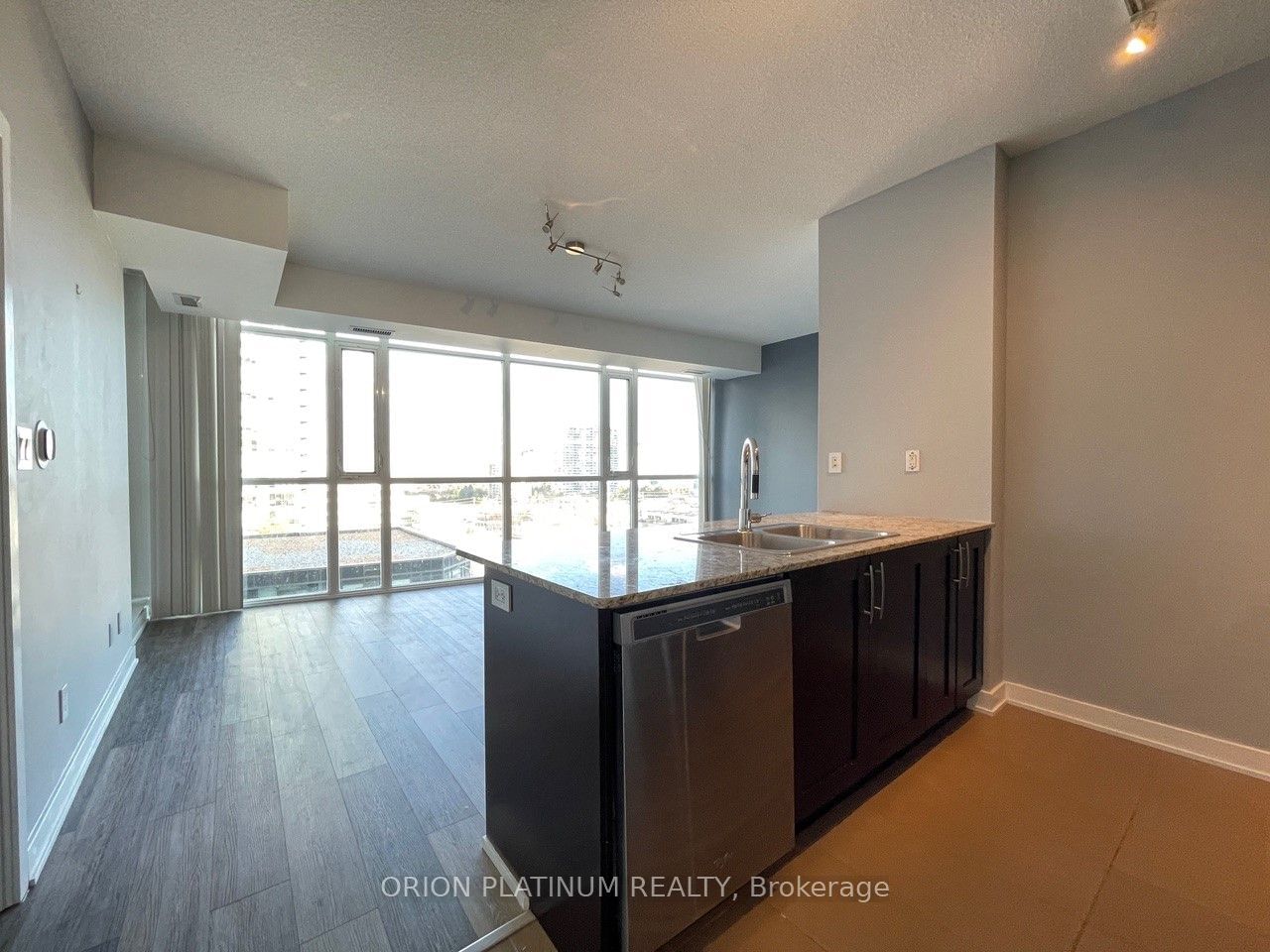 4065 Brickstone Mews, unit 803 for rent