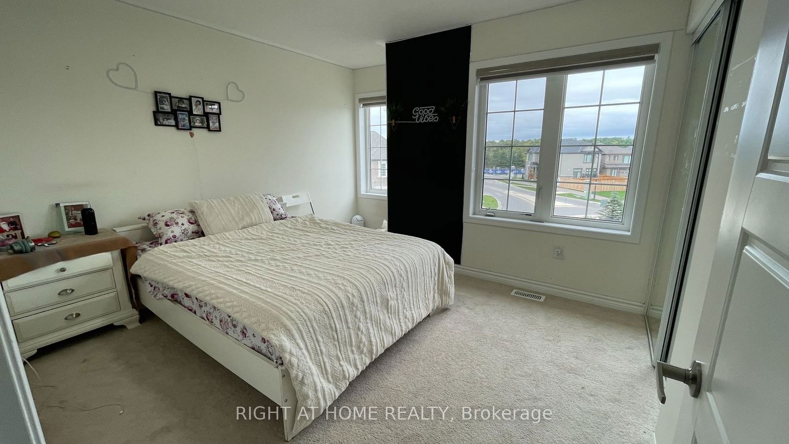 1222 Rose Way, unit 21Upper for rent