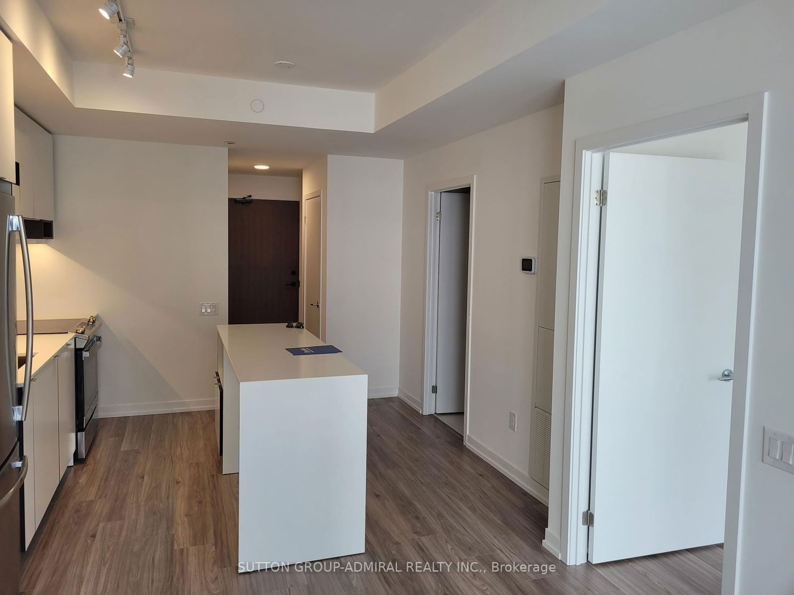 4065 Confederation Pkwy, unit 1307 for rent