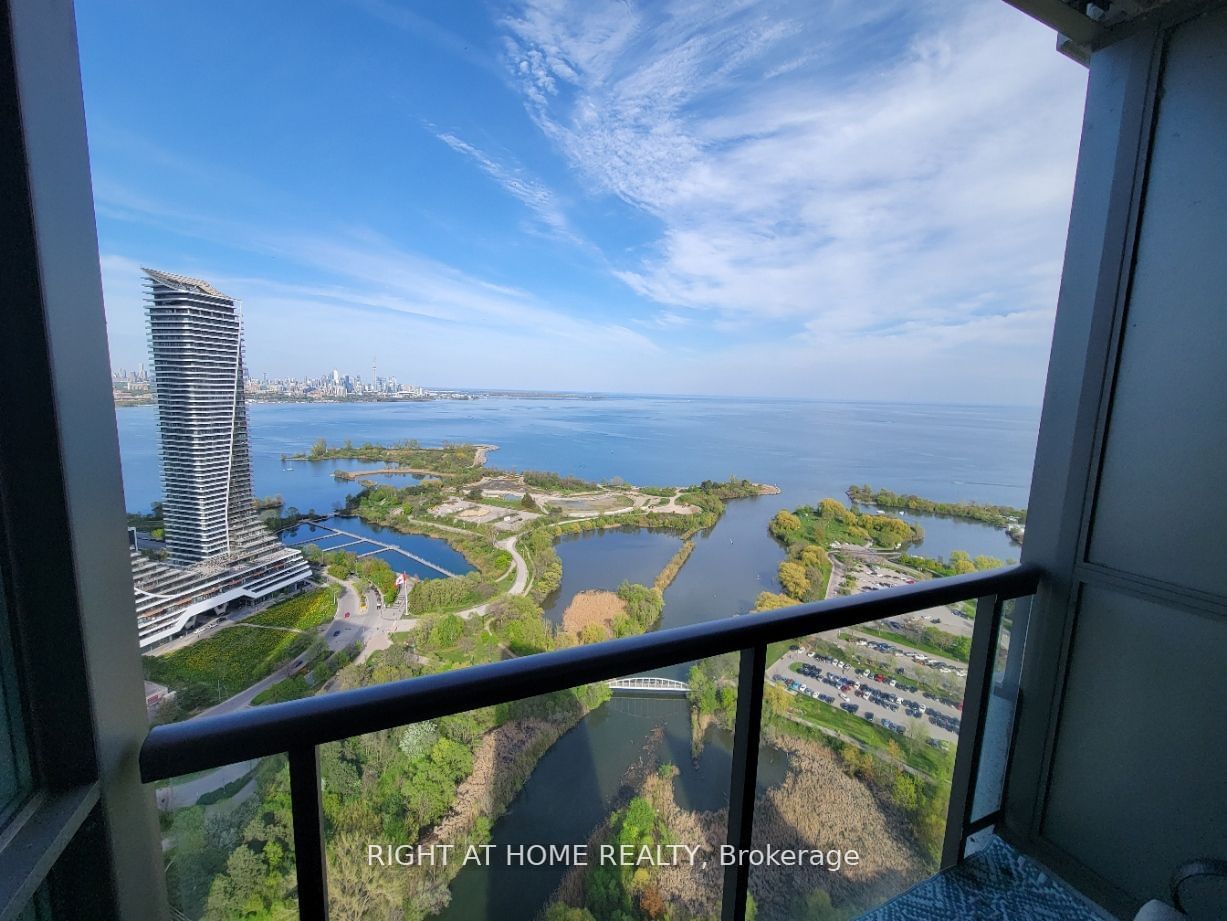 Beyond the Sea Star Tower, Etobicoke, Toronto