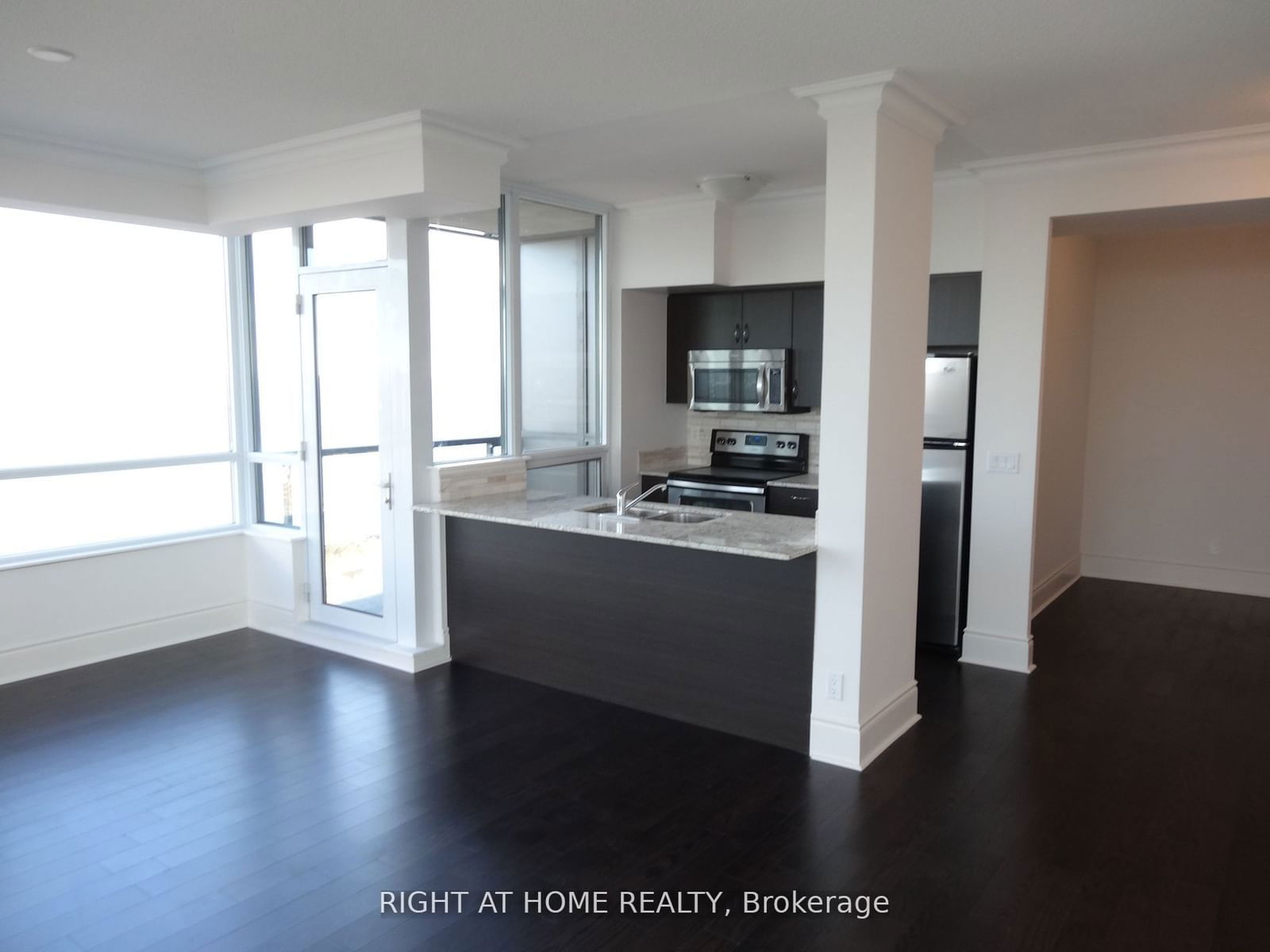 2230 Lake Shore Blvd W, unit 4304 for sale