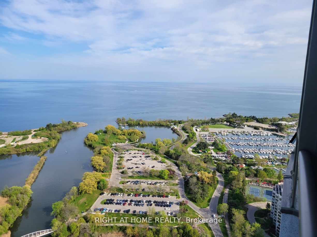 Beyond the Sea Star Tower, Etobicoke, Toronto