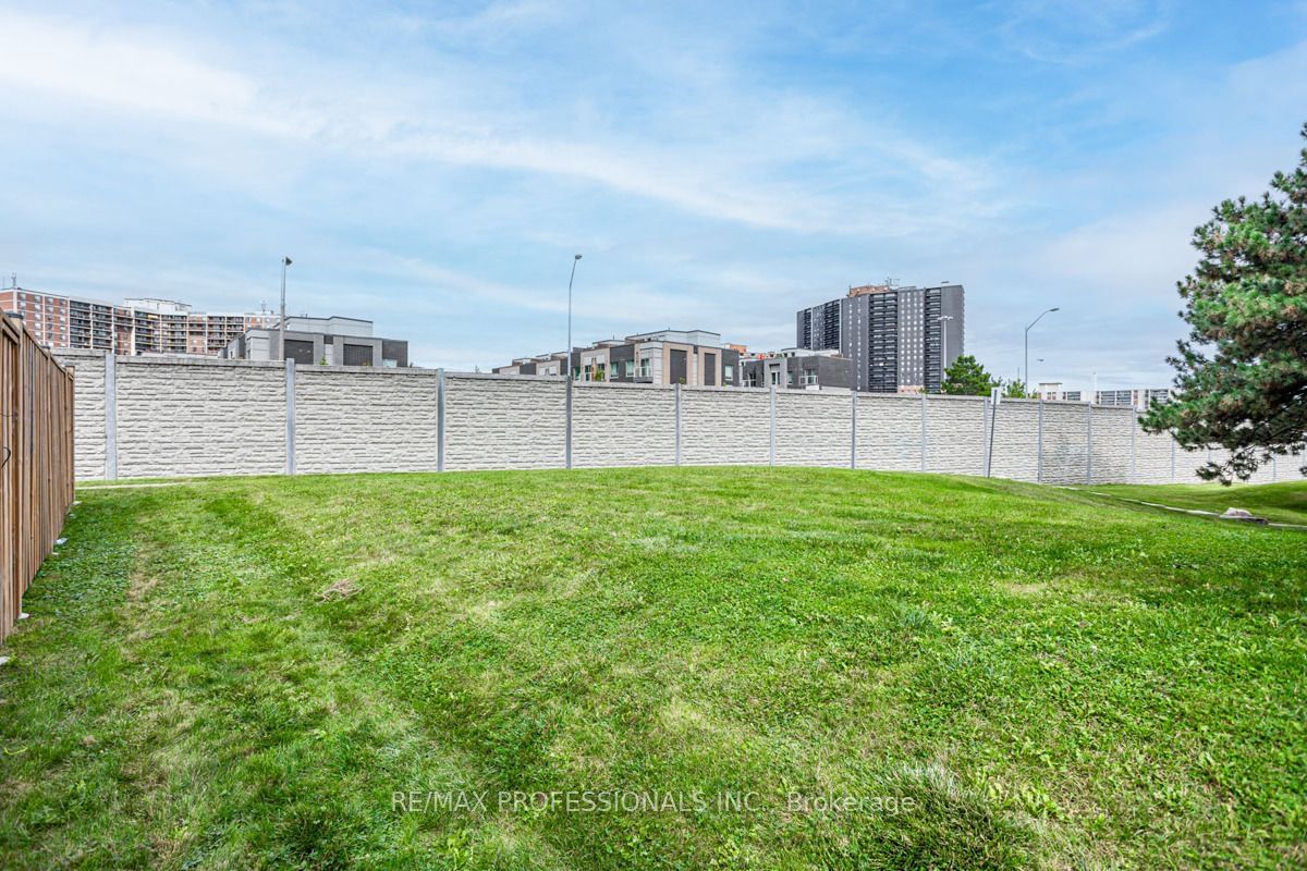 Etobicoke Estates, Etobicoke, Toronto