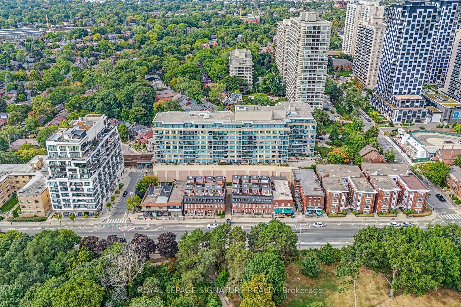 Twenty Gothic, West End, Toronto