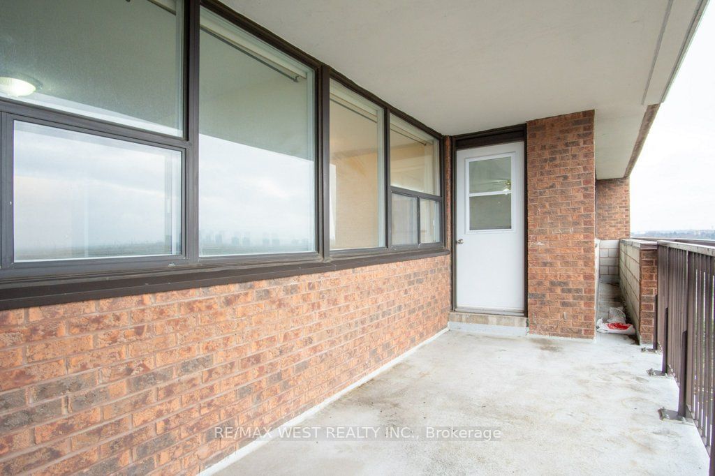 3501 Glen Erin Dr, unit 1001 for rent