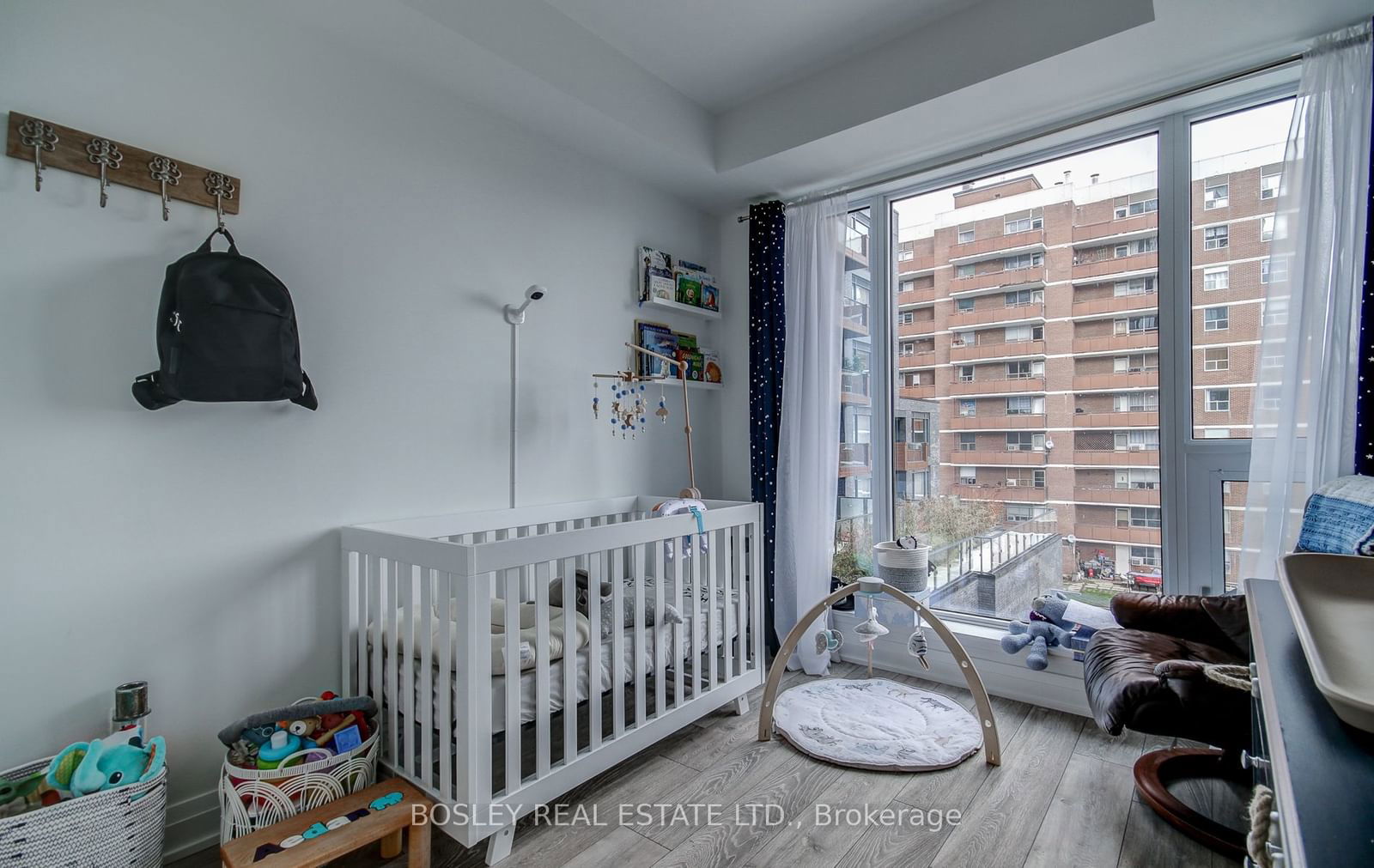 21 Park St E, unit 303 for rent