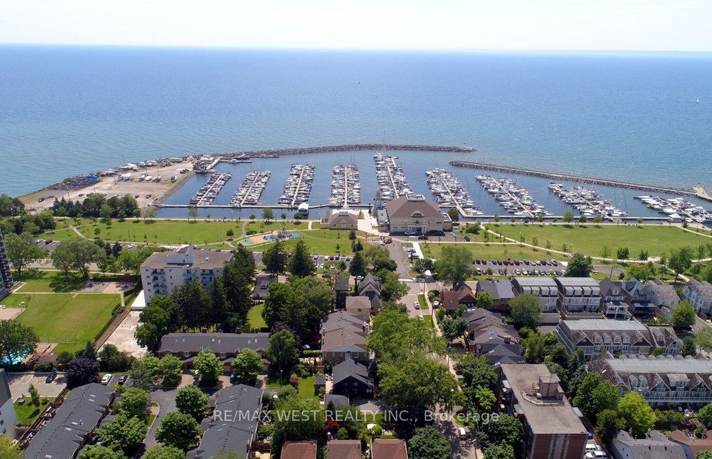 Reflection Bay Townhomes, Oakville, Toronto