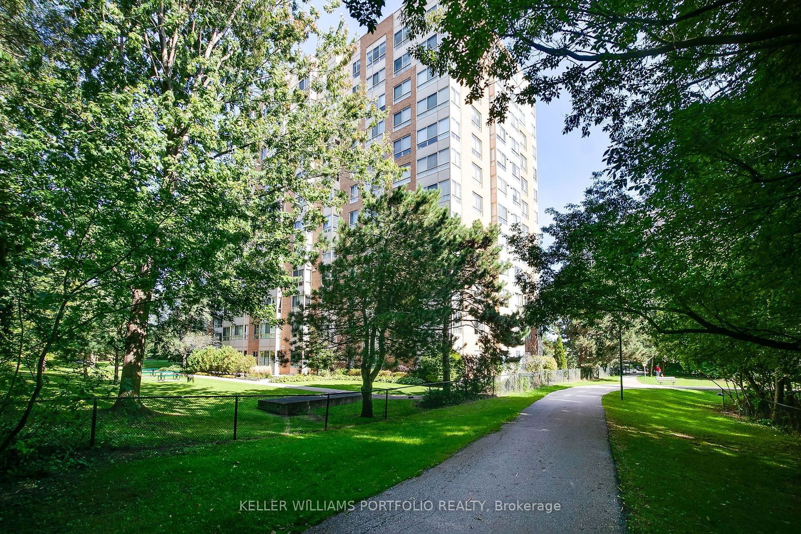 1485 Lakeshore Rd E, unit 1205 for sale