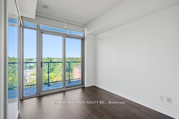 105 The Queensway Ave, unit 504 for rent