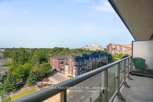 105 The Queensway Ave, unit 504 for rent