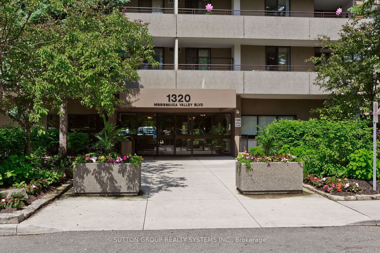 1320 Mississauga Valley Blvd, unit #915 for sale