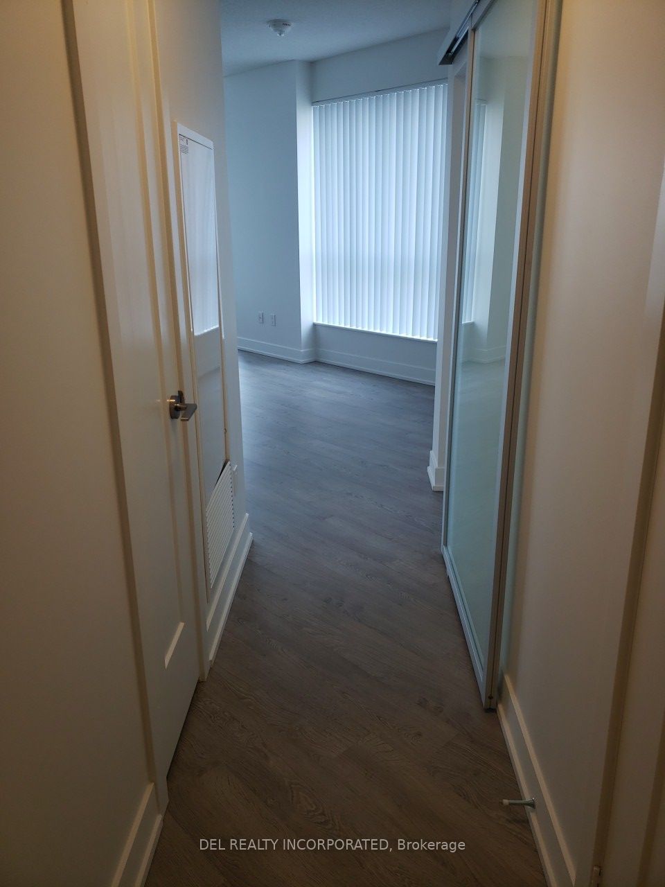 7 Mabelle Ave, unit 3104 for rent