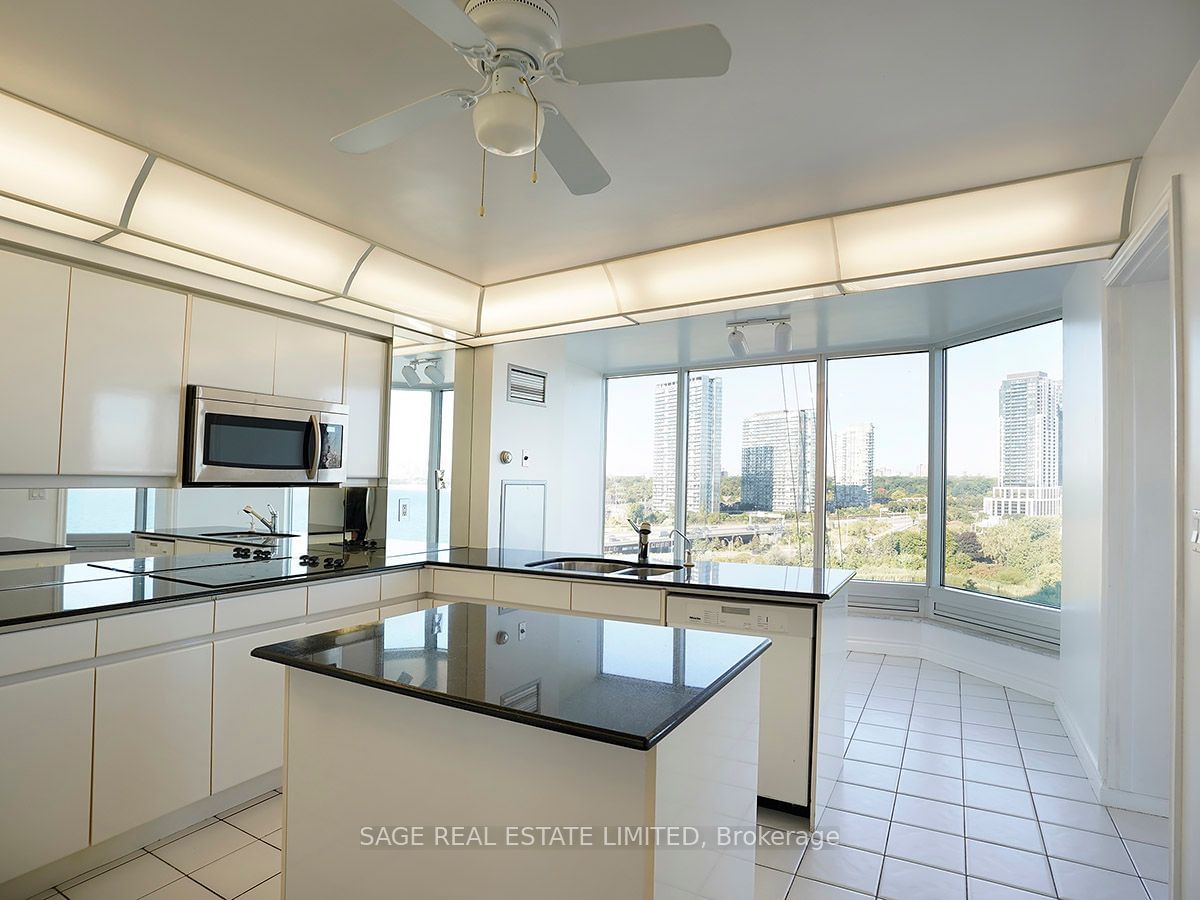 1 Palace Pier Court Crt, unit 1103 for sale