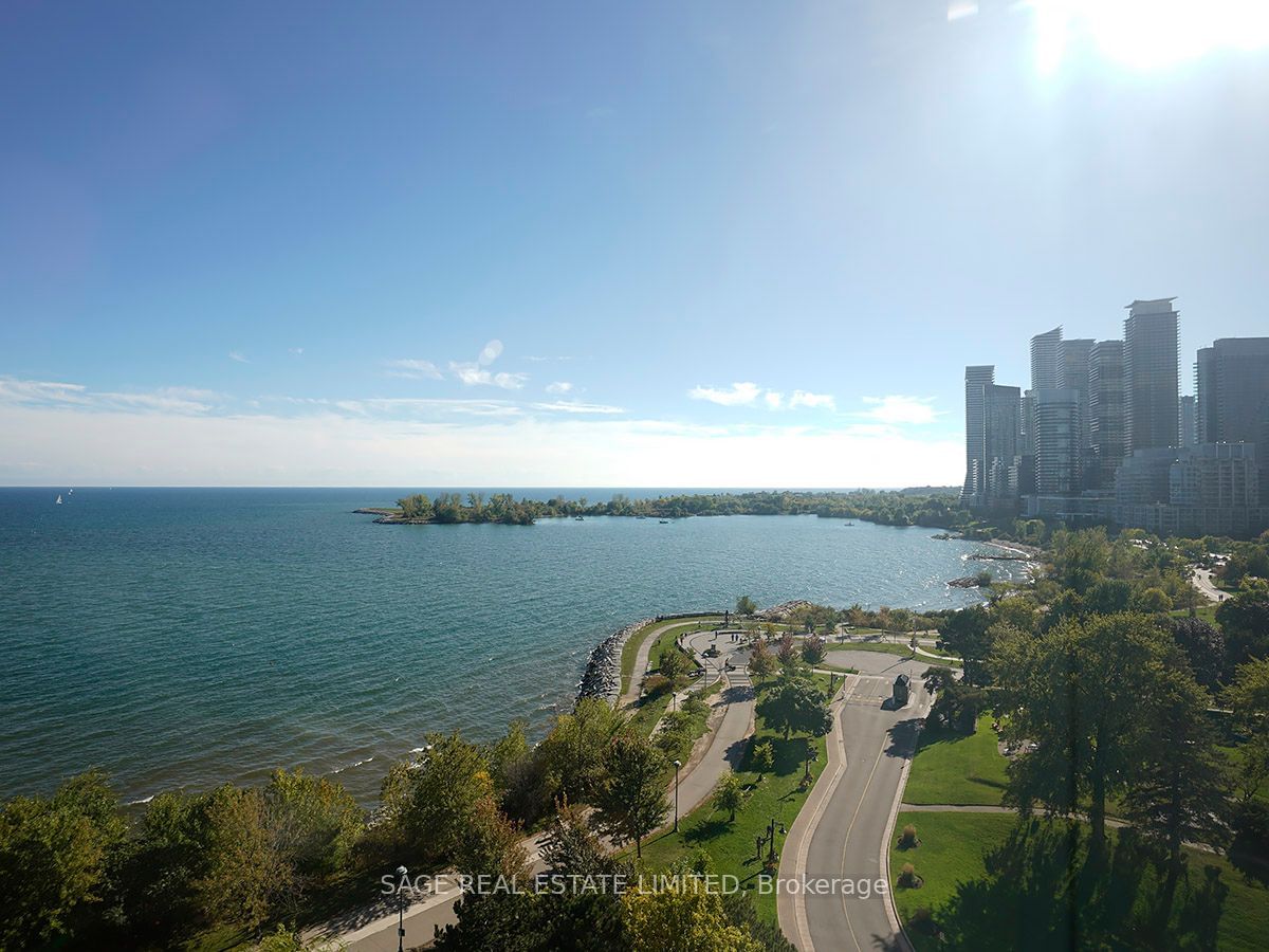 1 Palace Pier Court Crt, unit 1103 for sale