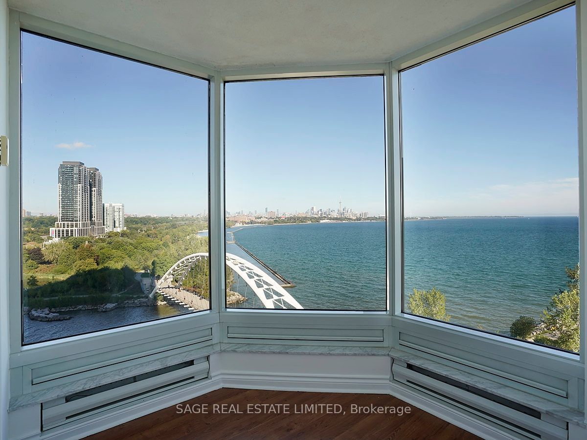 1 Palace Pier Court Crt, unit 1103 for sale