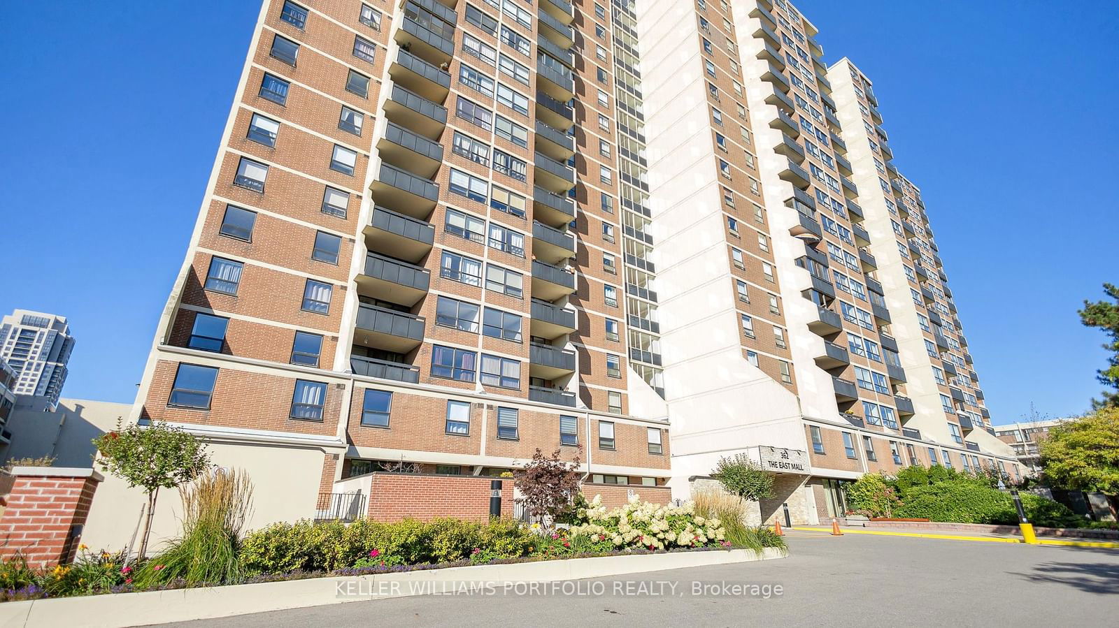 362 The East Mall E, unit 1006 for sale