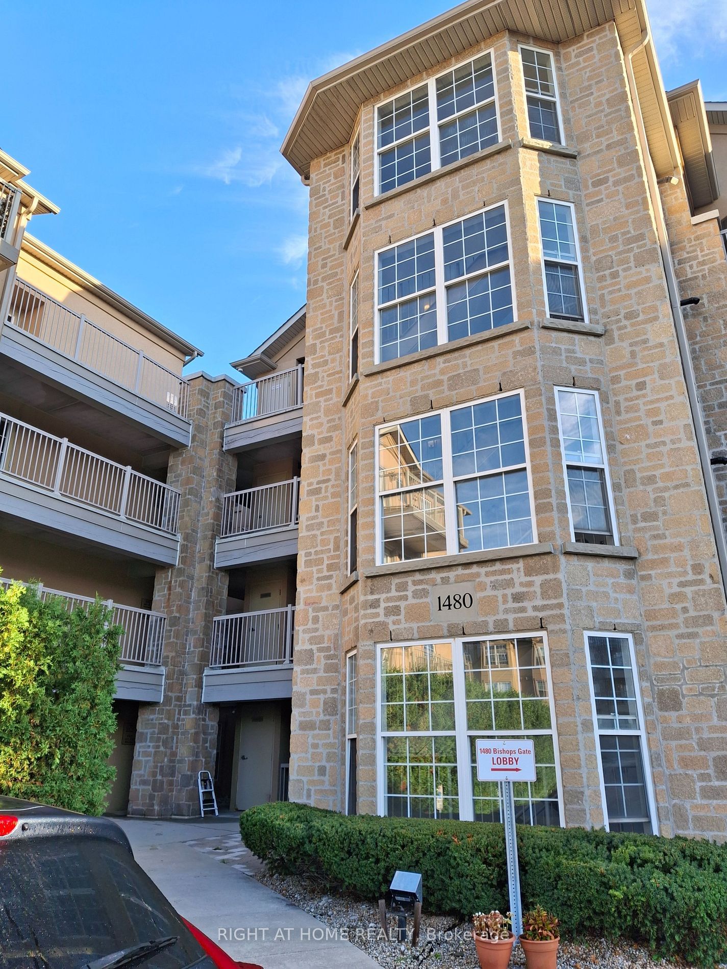 1480 Bishops Gate, unit 108 for sale