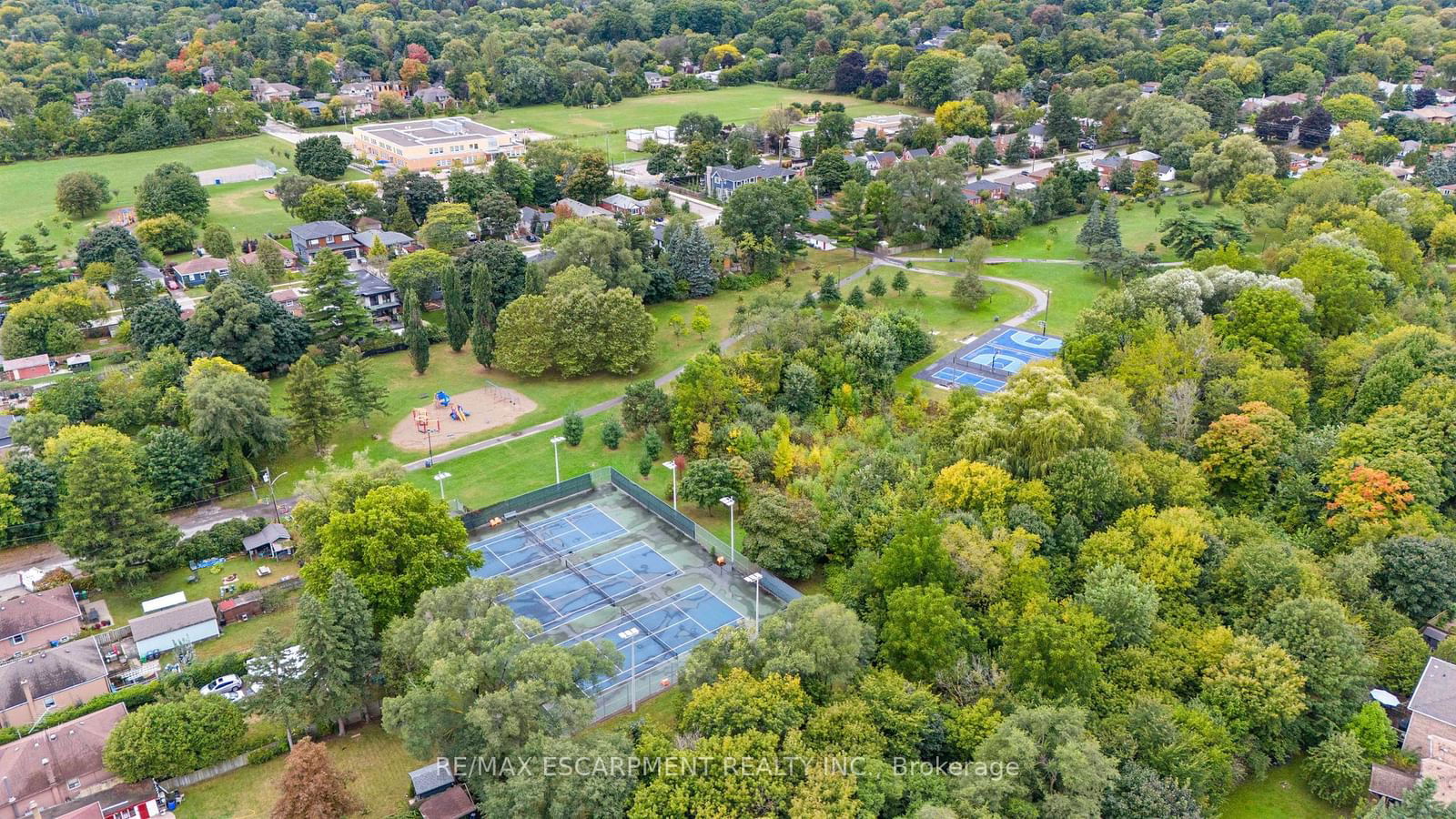 Dellwood Park Condos, Mississauga, Toronto