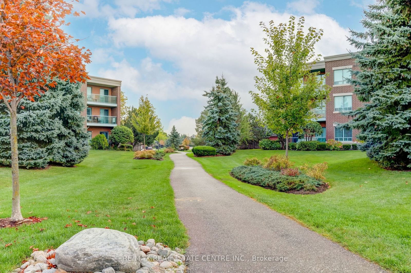 35 Via Rosedale, unit 117 for sale