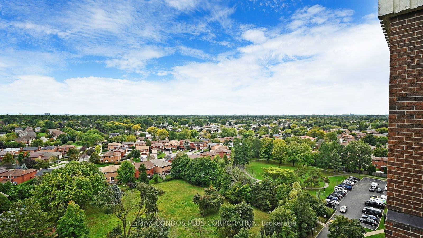 Willow Walk Condos, Mississauga, Toronto